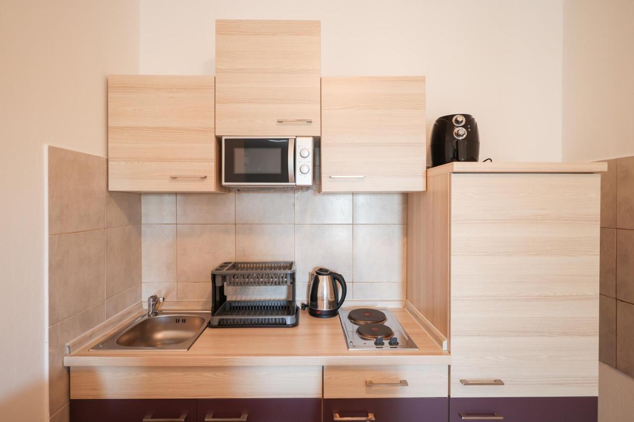 ורסי Apartments Miky מראה חיצוני תמונה