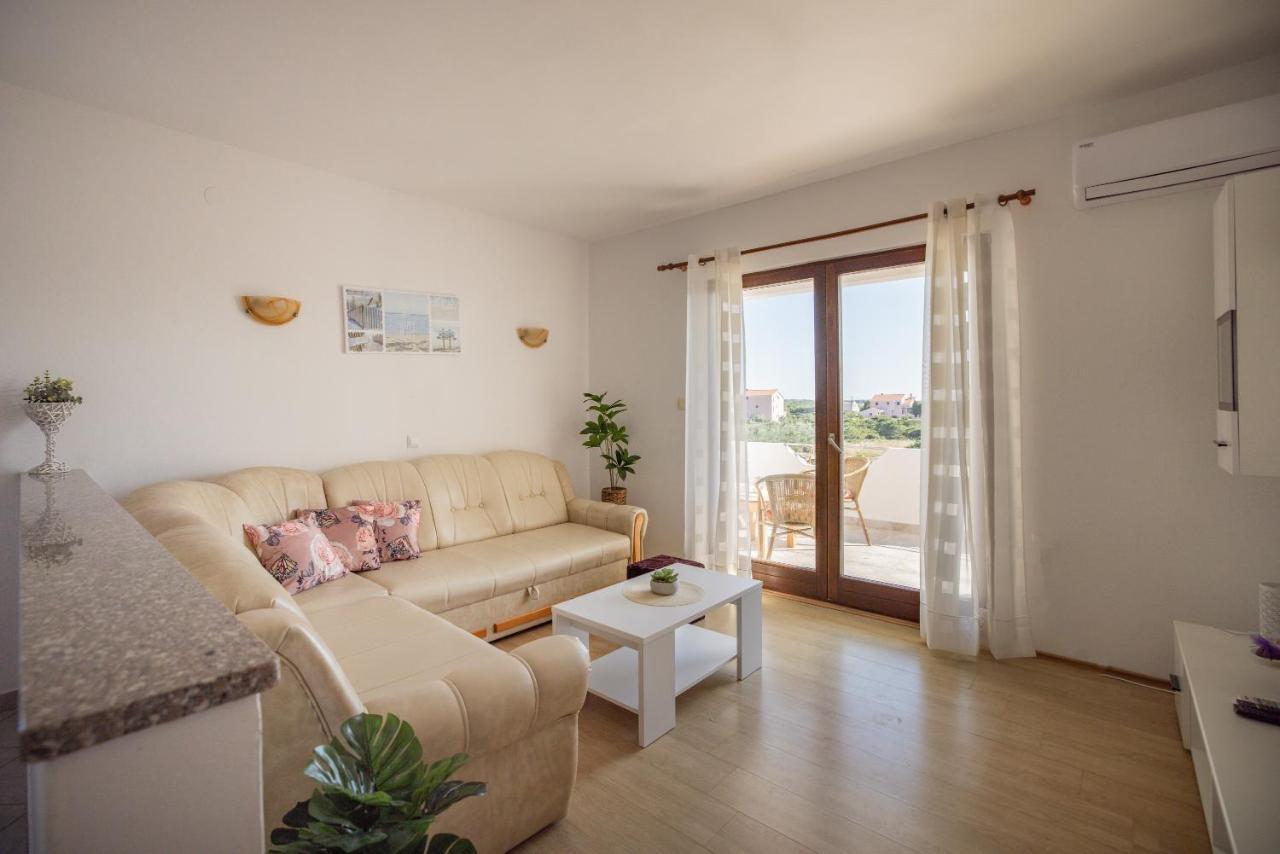 ורסי Apartments Miky מראה חיצוני תמונה