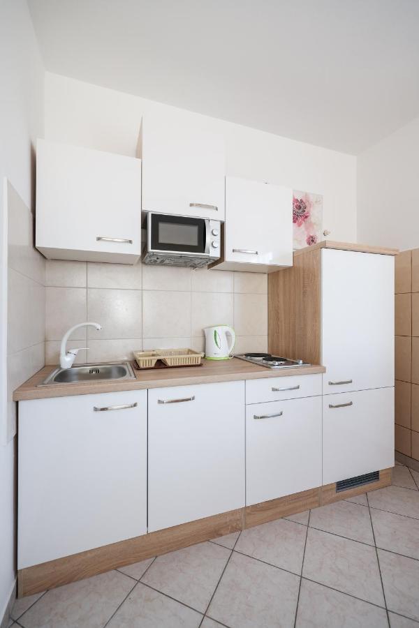ורסי Apartments Miky מראה חיצוני תמונה
